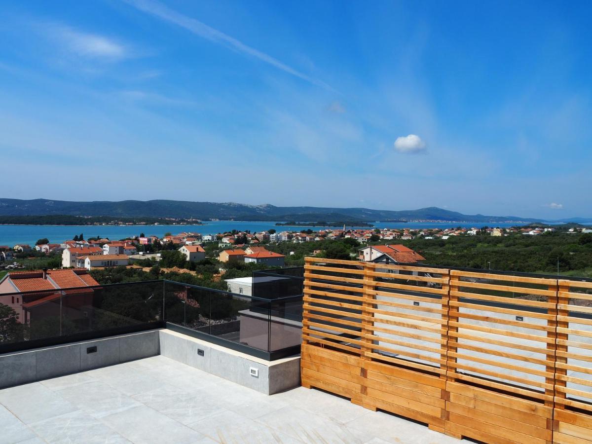 Apartment Rose Garden Свети свети Филип и Яков Екстериор снимка