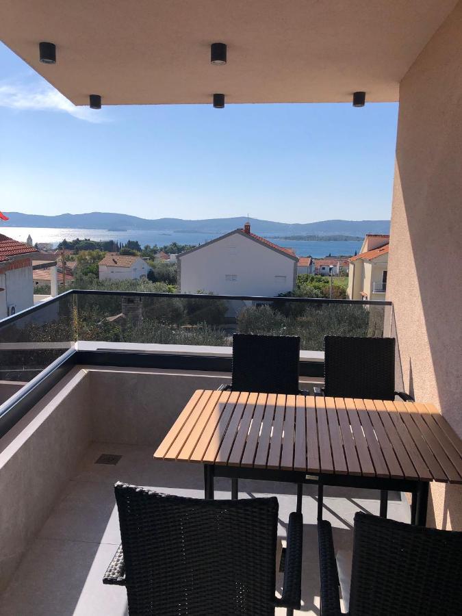 Apartment Rose Garden Свети свети Филип и Яков Екстериор снимка